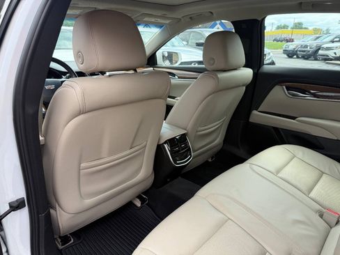 Used 2018 Cadillac XTS Luxury w/ Driver Awareness Package FWD image 28