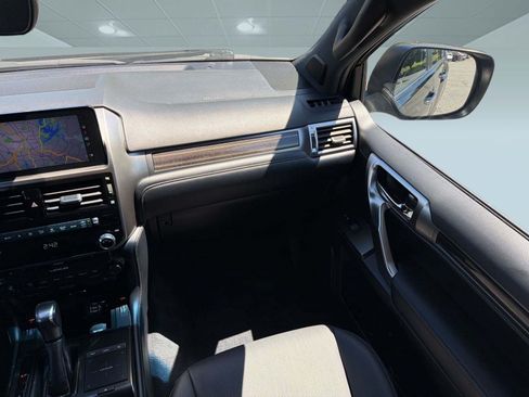 Used 2023 Lexus GX 460 Premium AWD/4WD image 29