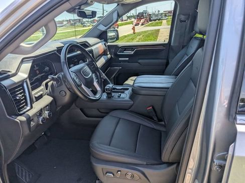 Used 2024 GMC Sierra 1500 Denali w/ Denali Reserve Package AWD/4WD image 15