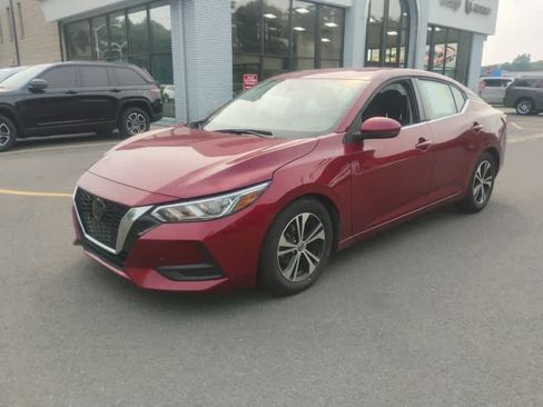 Used 2020 Nissan Sentra SV FWD image 3