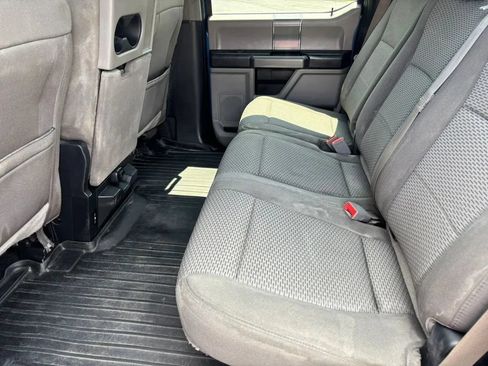 Used 2018 Ford F150 XLT w/ Equipment Group 302A Luxury AWD/4WD image 13