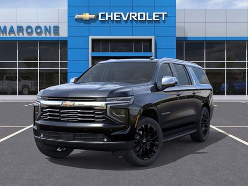 New 2026 Chevrolet Suburban Premier w/ Sun And Tow Package AWD/4WD image 6