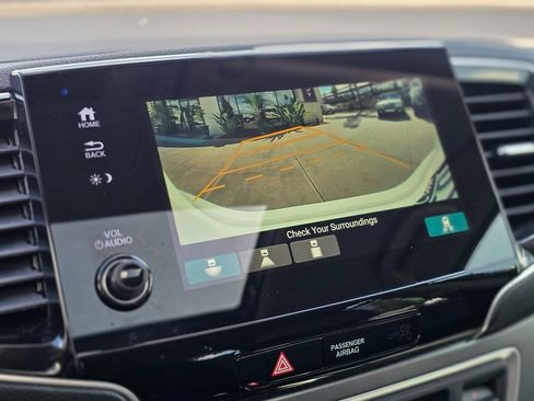 Used 2021 Honda Pilot EX-L image 41