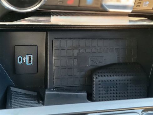 Certified 2022 Ford F150 Lariat w/ Equipment Group 501A Mid image 29