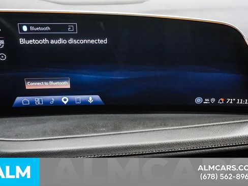 Used 2025 Cadillac XT4 Premium Luxury FWD image 38