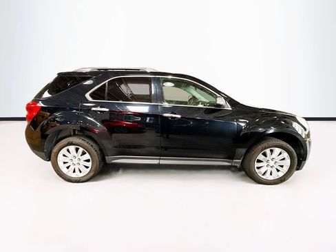 Used 2010 Chevrolet Equinox LTZ AWD/4WD image 4