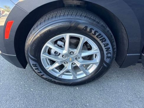 Used 2022 Chevrolet Equinox LT image 26