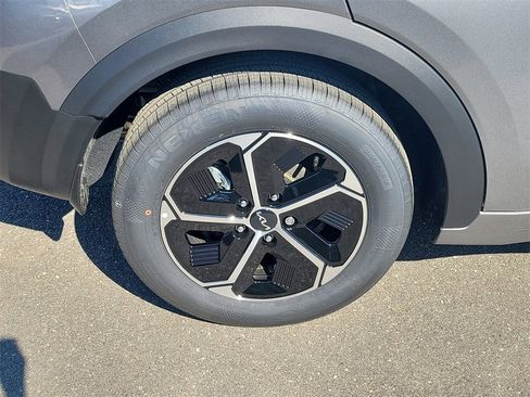 New 2026 Kia Niro EX image 38