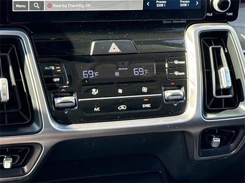 Used 2023 Kia Sorento X-Line EX image 22