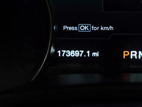 Used 2017 Ford F150 Raptor w/ Equipment Group 802A Luxury AWD/4WD image 22