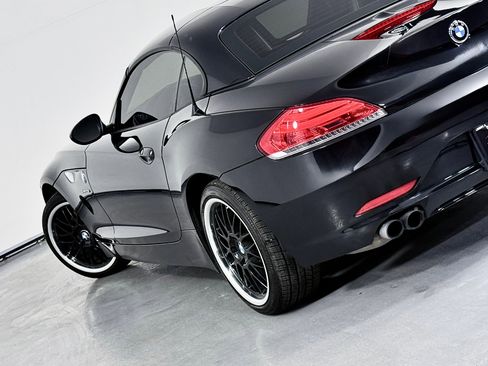 Used 2013 BMW Z4 sDrive28i image 25