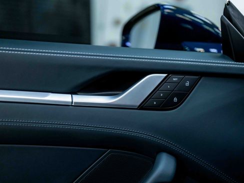 Used 2022 Porsche 911 Carrera S image 39