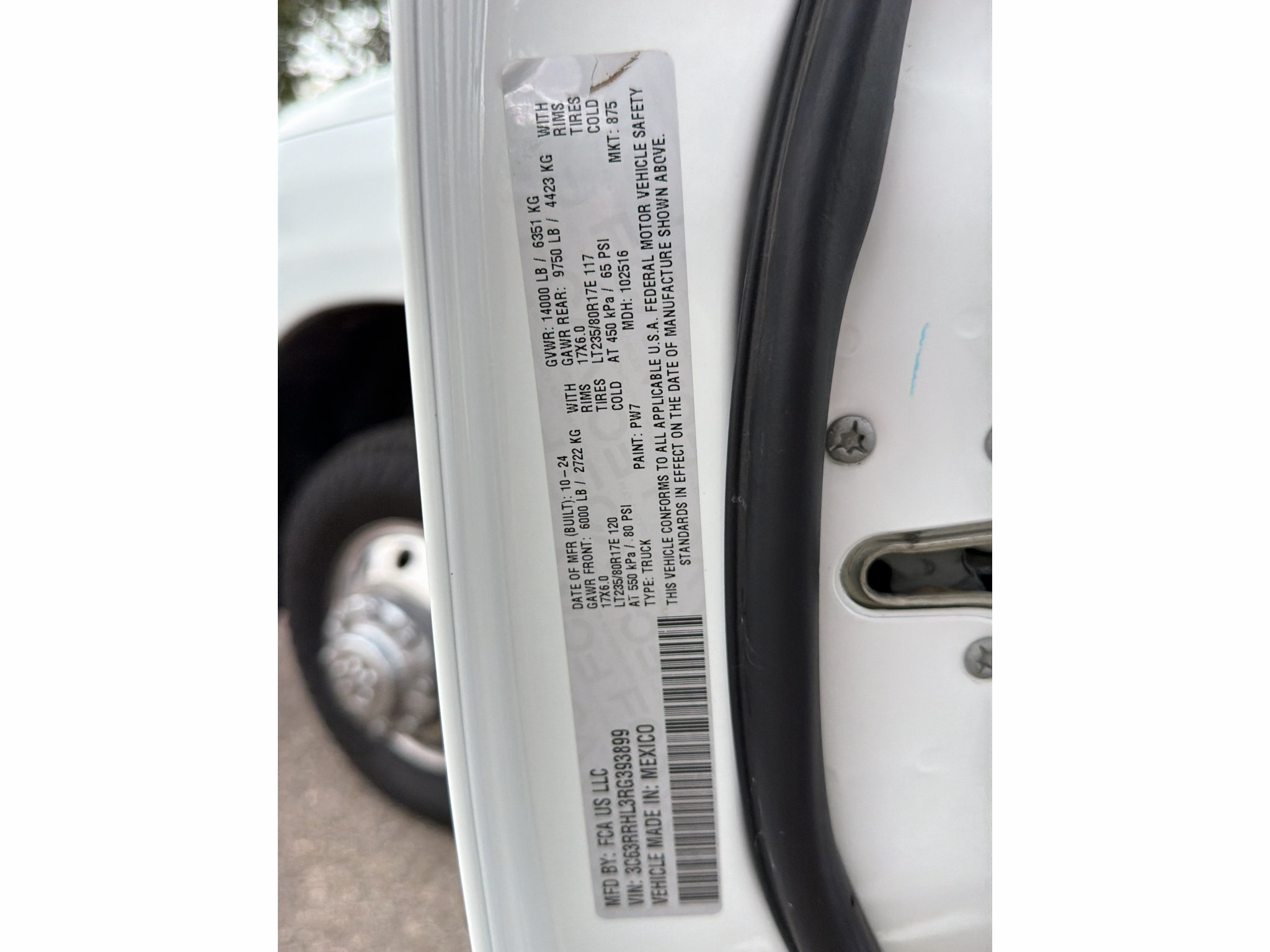 Used 2024 RAM 3500 Big Horn w/ Sport Appearance Package AWD/4WD image 36
