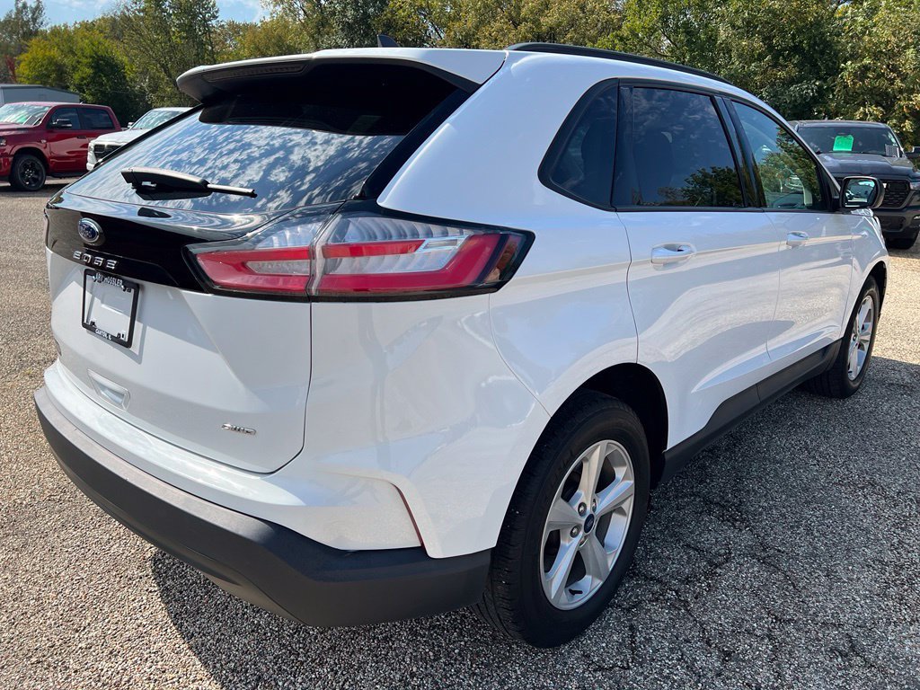 Used 2022 Ford Edge SE AWD/4WD image 3