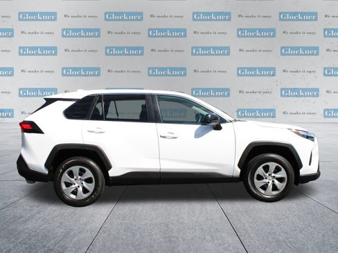 Used 2023 Toyota RAV4 LE FWD image 4