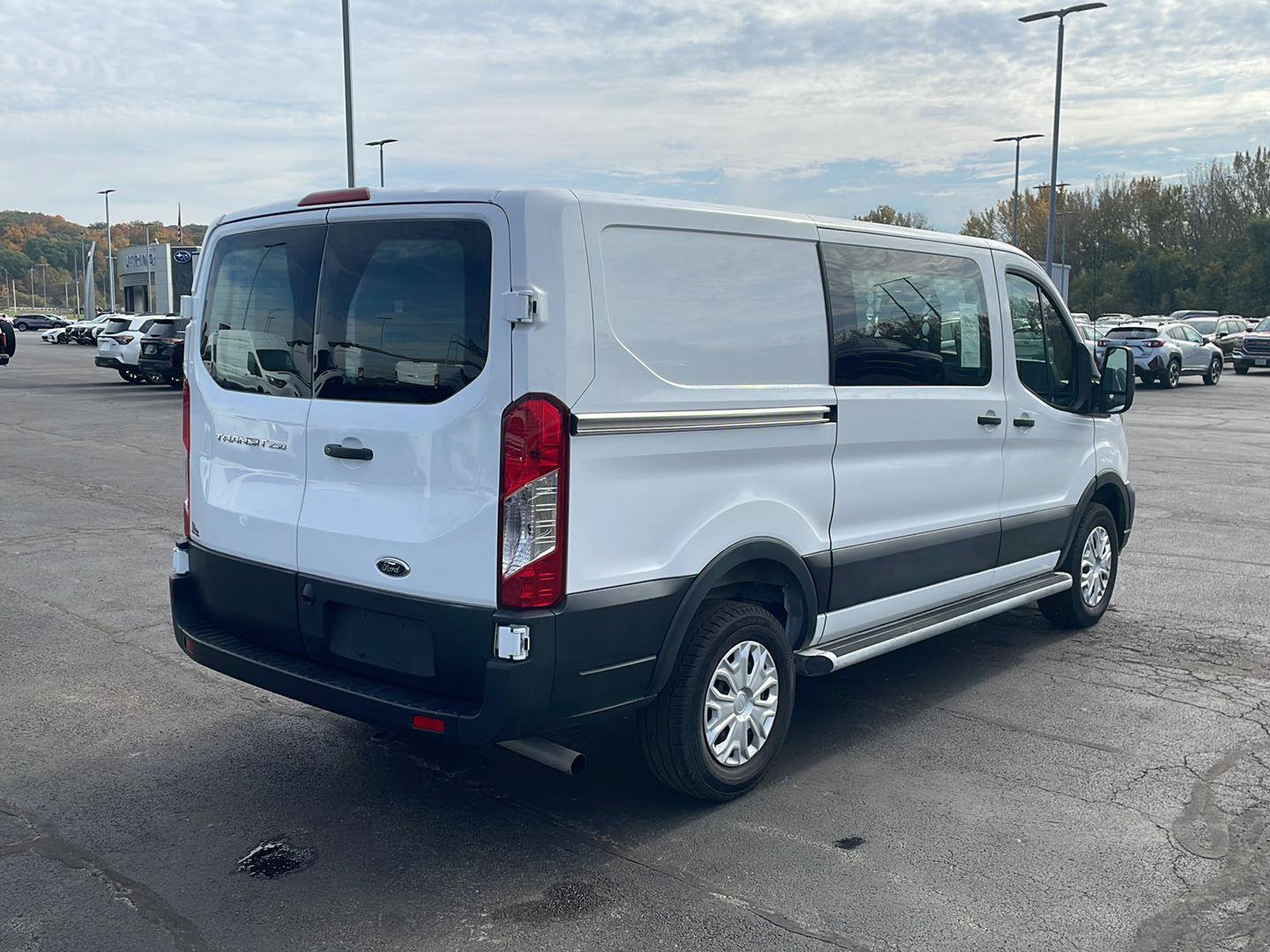 Used 2025 Ford Transit 250 Low Roof w/ Exterior Upgrade Package RWD image 5
