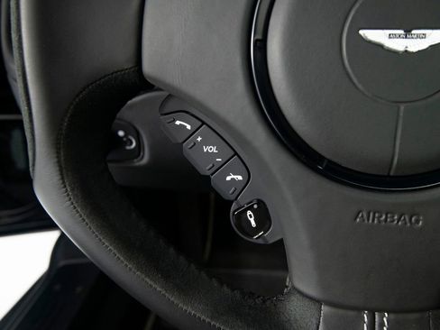 Used 2015 Aston Martin Vanquish RWD image 20