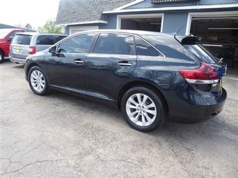 Used 2013 Toyota Venza XLE image 8