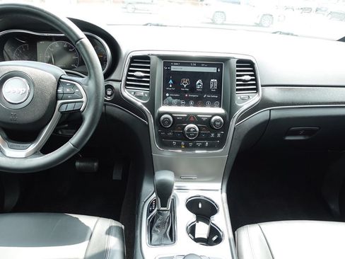 Used 2018 Jeep Grand Cherokee Limited AWD/4WD image 44