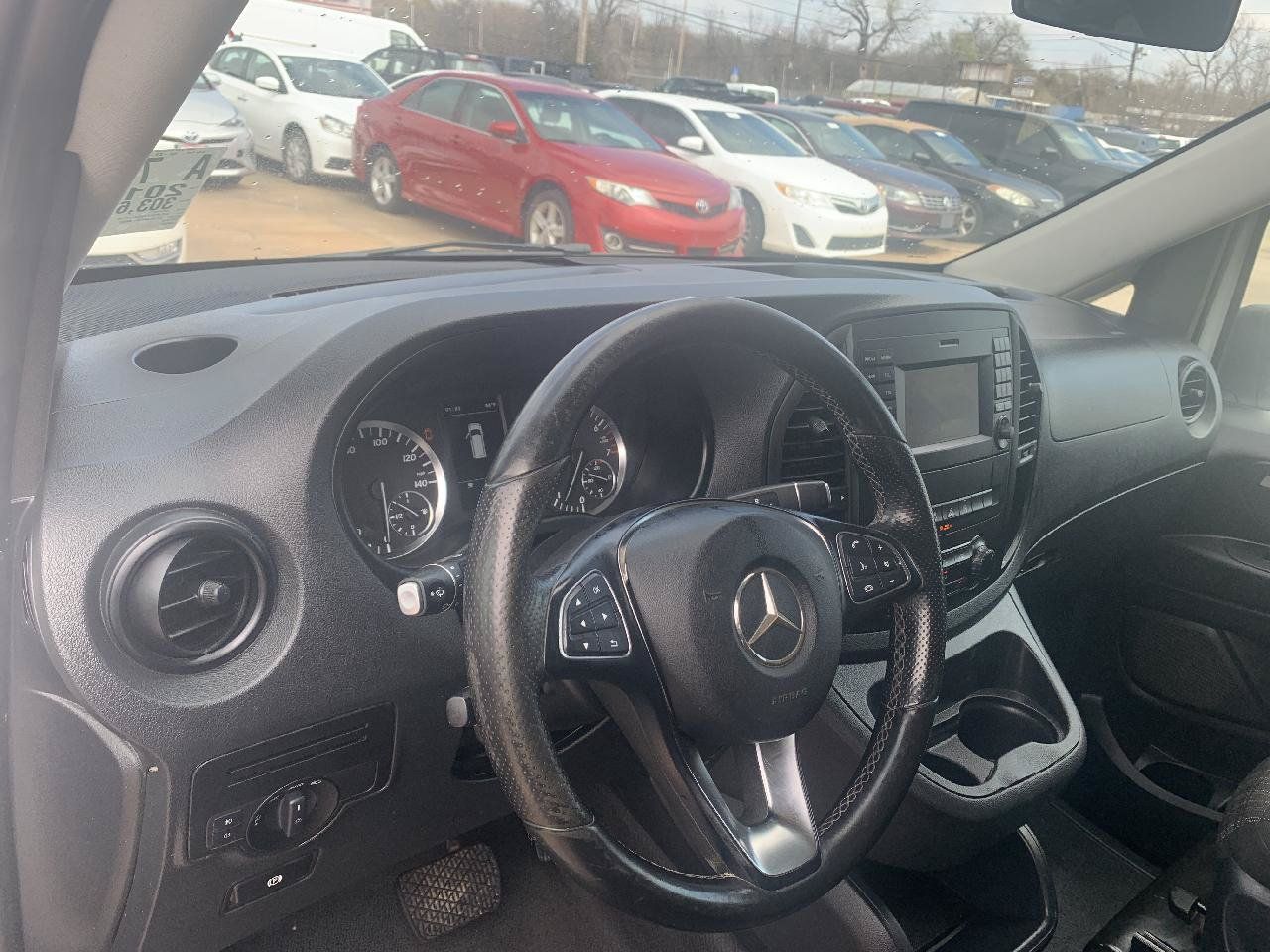 Used 2016 Mercedes-Benz Metris image 9