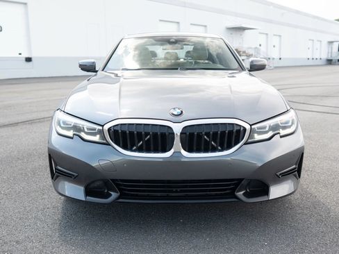 Used 2020 BMW 330i Sedan w/ Convenience Package RWD image 9