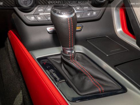 Used 2016 Chevrolet Corvette Z06 w/ 3LZ Preferred Equipment Group RWD image 30