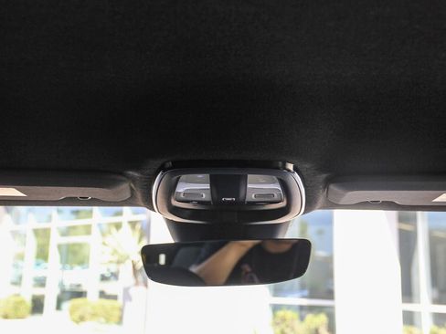 Used 2023 Polestar Polestar 2 w/ Pilot Pack image 15