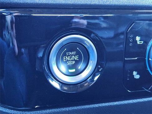 Used 2024 GMC Sierra 1500 SLT image 23