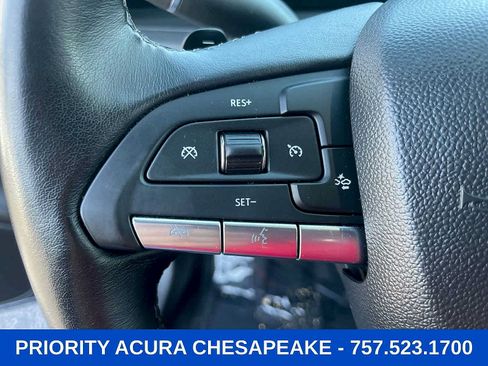 Used 2025 Cadillac XT4 Premium Luxury AWD/4WD image 13
