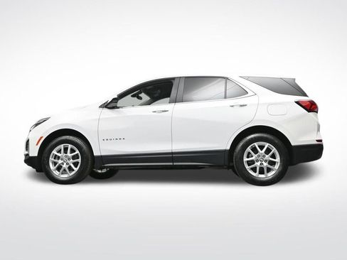 Used 2023 Chevrolet Equinox LT AWD/4WD image 25