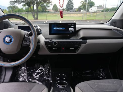 Used 2018 BMW i3 RWD image 17