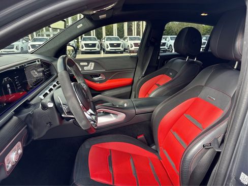 Used 2022 Mercedes-Benz GLE 63 AMG S image 9