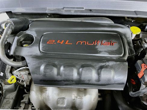 Used 2022 Jeep Compass Latitude image 27