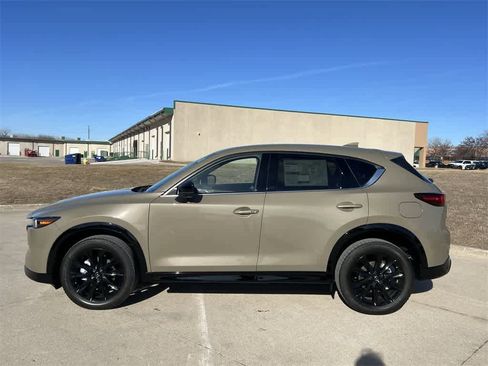 Used 2025 MAZDA CX-5 Carbon Edition image 3