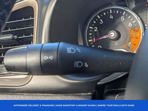 Used 2017 Jeep Renegade Latitude w/ Safety & Security Group image 34