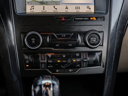 Used 2019 Ford Explorer XLT w/ Equipment Group 201A image 30