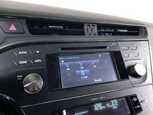 Used 2015 Toyota Avalon XLE image 14