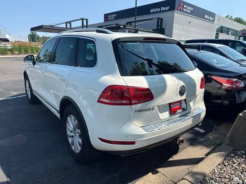 Used 2012 Volkswagen Touareg VR6 AWD/4WD image 3
