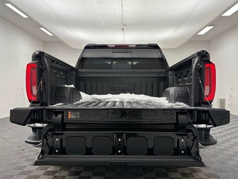 New 2026 GMC Sierra 1500 SLT w/ SLT Premium Plus Package image 10