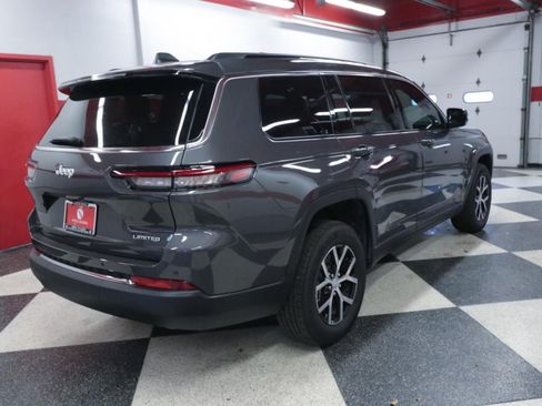 Used 2025 Jeep Grand Cherokee L Limited RWD image 7