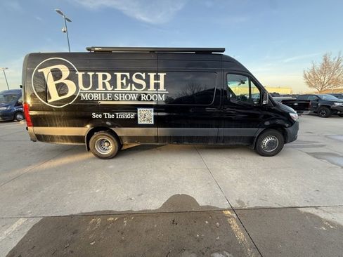 Used 2020 Mercedes-Benz Sprinter 3500 image 7