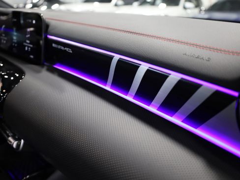 Used 2023 Mercedes-Benz CLA 45 AMG 4MATIC image 39