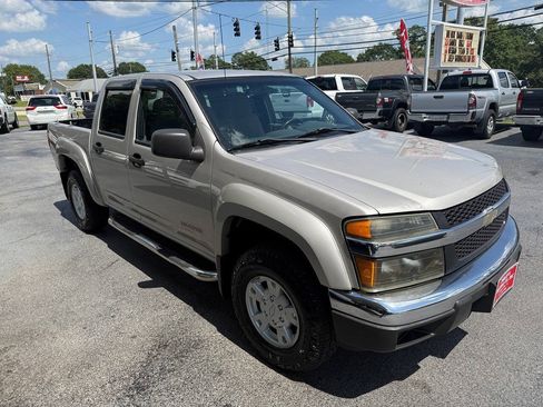 Used 2005 Chevrolet Colorado LS RWD image 2