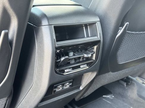 New 2026 Jeep Grand Cherokee Laredo image 25