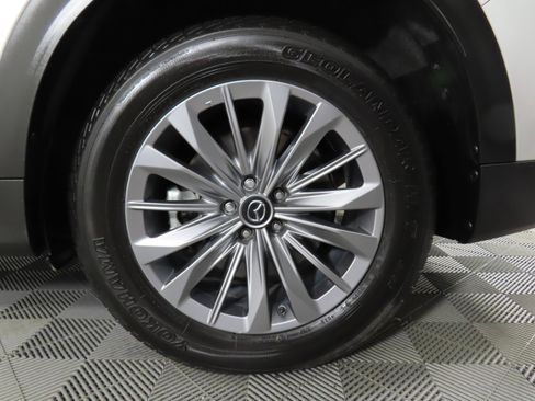 Used 2024 MAZDA CX-90 3.3 Turbo w/ Preferred Plus image 47