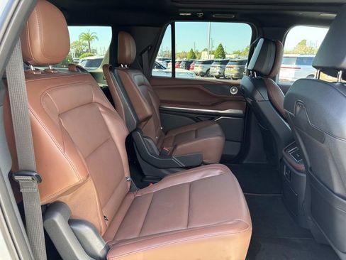 New 2026 Lincoln Navigator L Reserve AWD/4WD image 22
