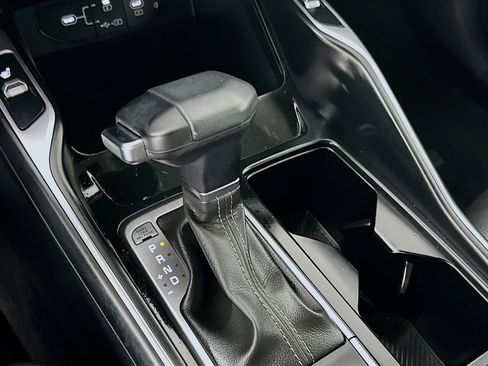 Used 2025 Kia Sorento S w/ Panoramic Sunroof Package image 25