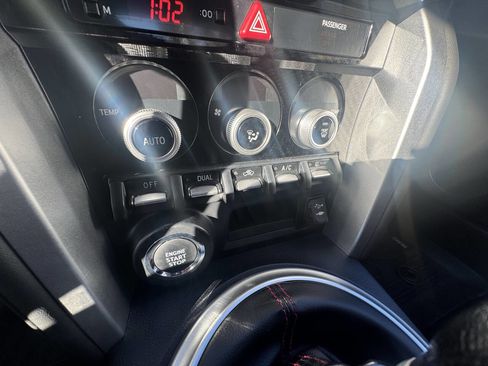 Used 2017 Subaru BRZ Limited w/ Popular Package #3 image 21