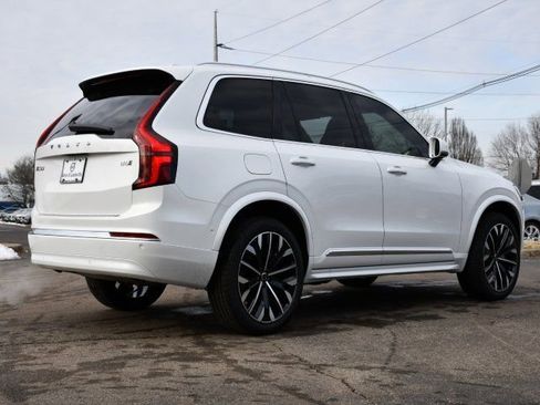 New 2026 Volvo XC90 B6 Plus w/ Protection Package Premier AWD/4WD image 7