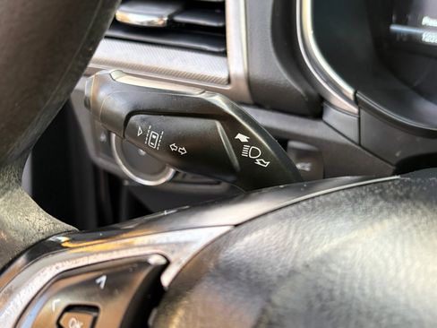 Used 2020 Ford Fusion SE image 40